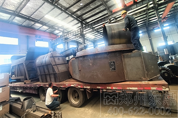 陜西咸陽(yáng)煤泥烘干機(jī)設(shè)備項(xiàng)目裝車(chē)發(fā)貨