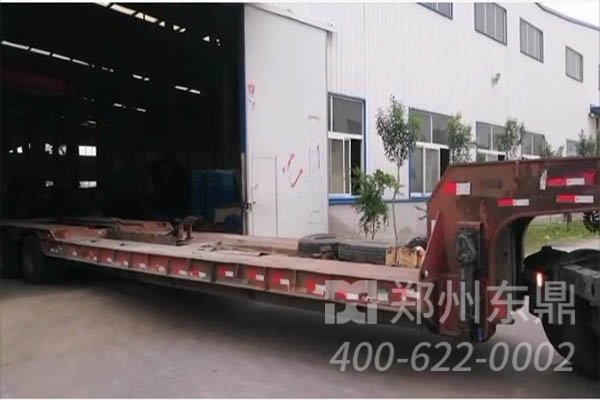 山西原平煤泥烘干機(jī)裝車發(fā)貨現(xiàn)場(chǎng)